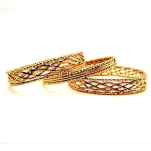 3pc Goldtone Textured Bangle Set Laser Cut Trim Loose Woven Style Luxe Design